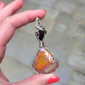 Antique Sterling Silver Moroccan Seam Agate/Garnet Pendant