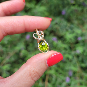 Mixed Metal Peridot Pendant