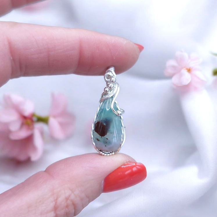 Sterling Silver Aqua Chrysoprase Pendant
