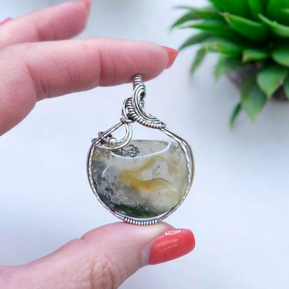 Antique Sterling Silver Moss Agate Pendant