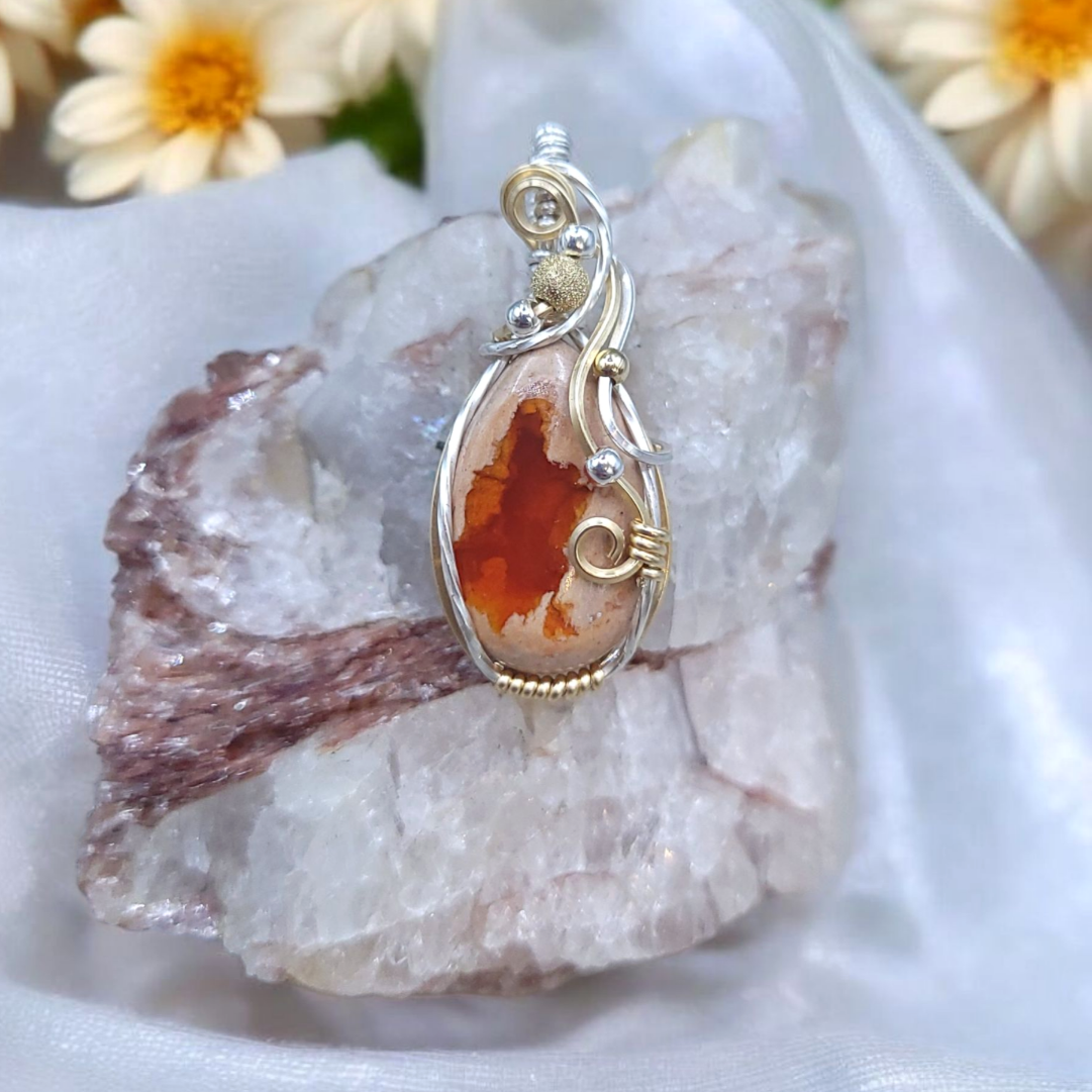Mixed Meta Mexican Centera Opal Pendant
