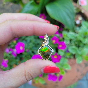 Mixed Metal Ammolite Pendant