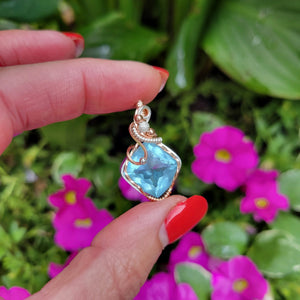 Mixed Metal Aquamarine Crystal Pendant
