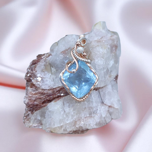Mixed Metal Aquamarine Crystal Pendant