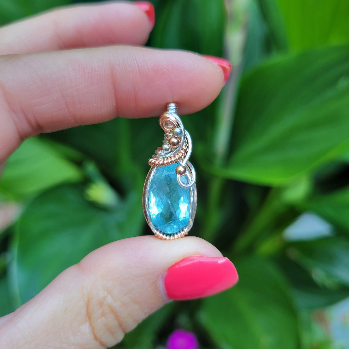 Mixed Metal AAA Aquamarine Pendant