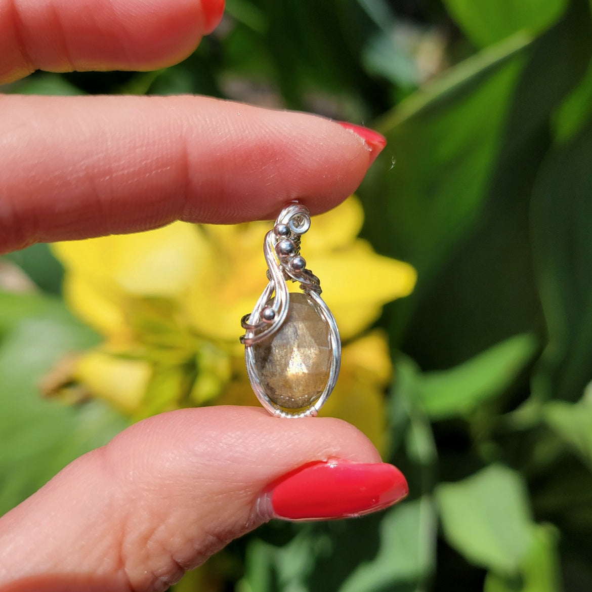 Sterling Silver Sunstone Pendant