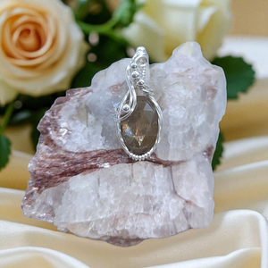 Sterling Silver Sunstone Pendant