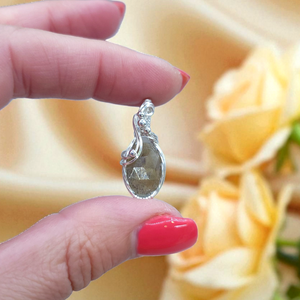 Sterling Silver Sunstone Pendant