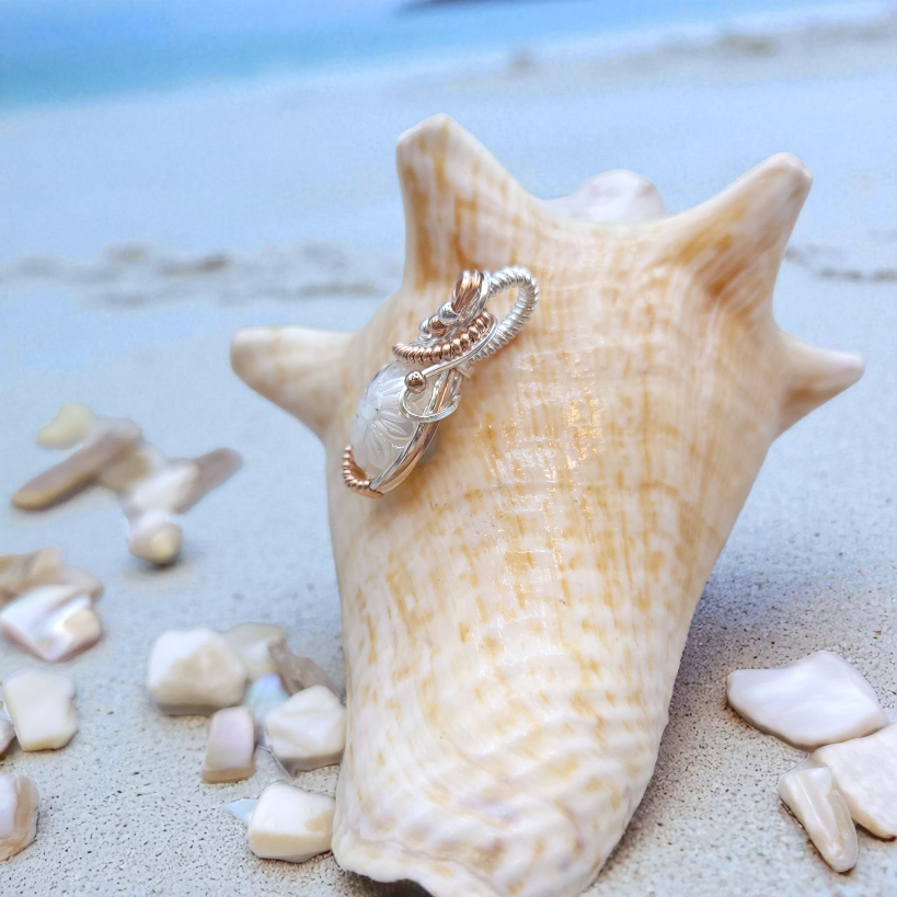 Mixed Metal Carved Freschwater Pearl Pendant