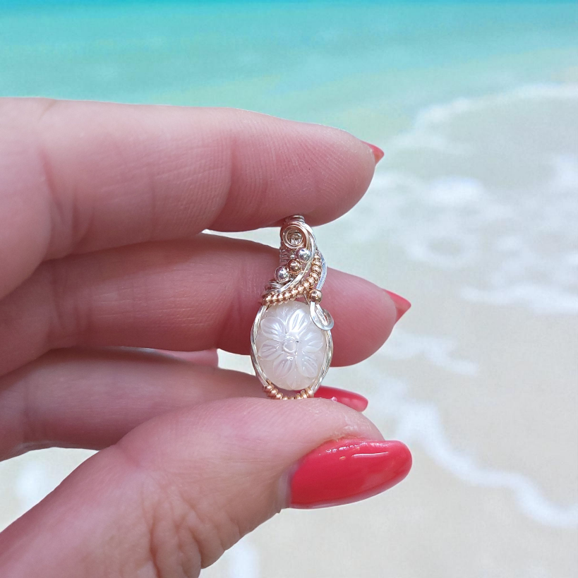 Mixed Metal Carved Freschwater Pearl Pendant