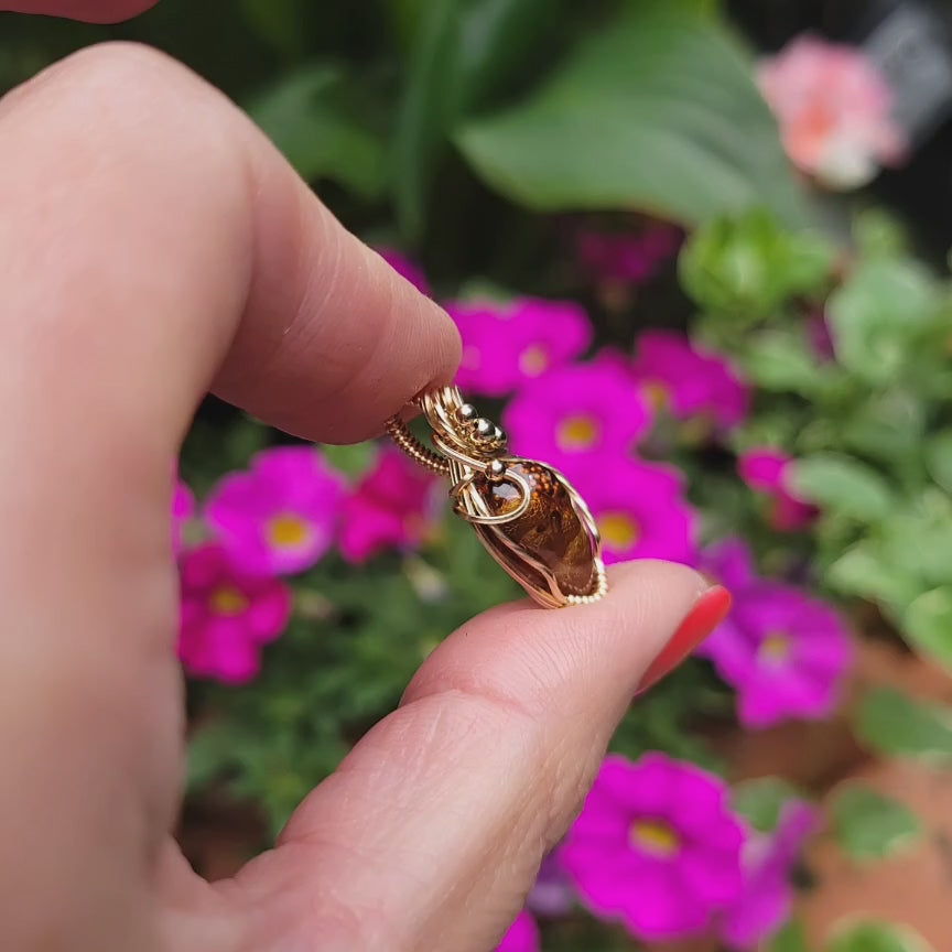 14K Gold Fire Agate Mini Pendant