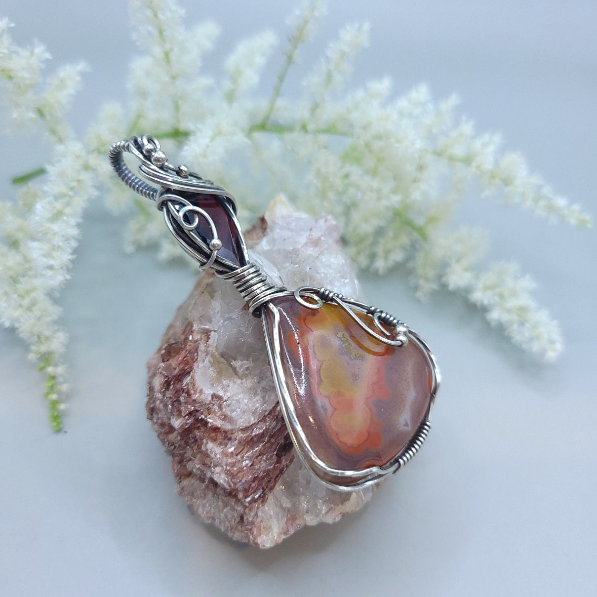 Antique Sterling Silver Moroccan Seam Agate/Garnet Pendant