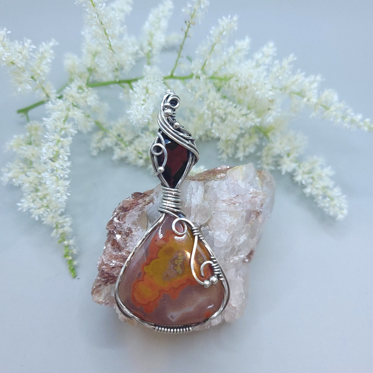 Antique Sterling Silver Moroccan Seam Agate/Garnet Pendant