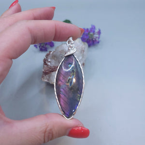 Sterling Silver Spectrolite Pendant